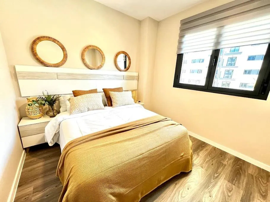 말라가 Teatinos Premium Nuevo Con Piscina 아파트